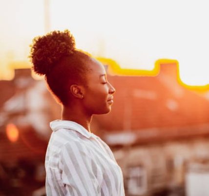 Practical Ways to Reduce Anxiety Without Medication